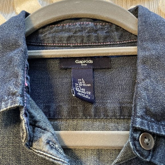 GAP Kids Girls Youth Dark Wash Denim Shirt Size Large Long Sleeves EUC - Picture 5 of 8